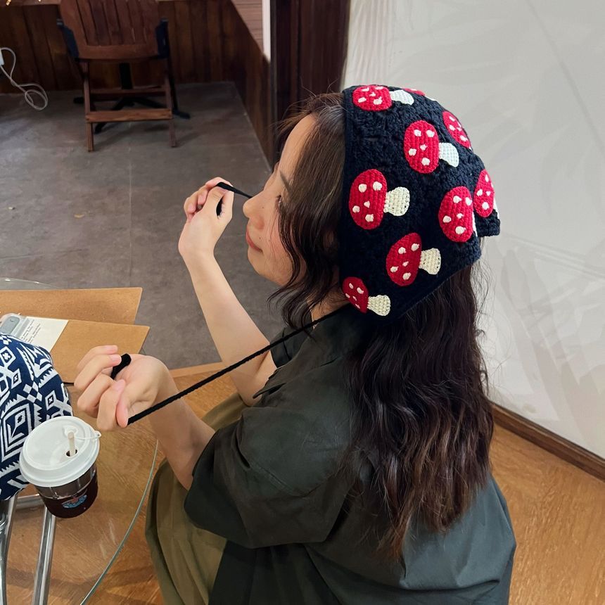 Bandana Mushroom Knit Head