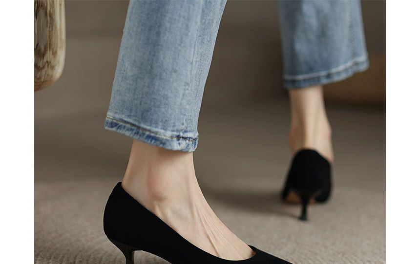 Kitten Heel Pumps Pointed