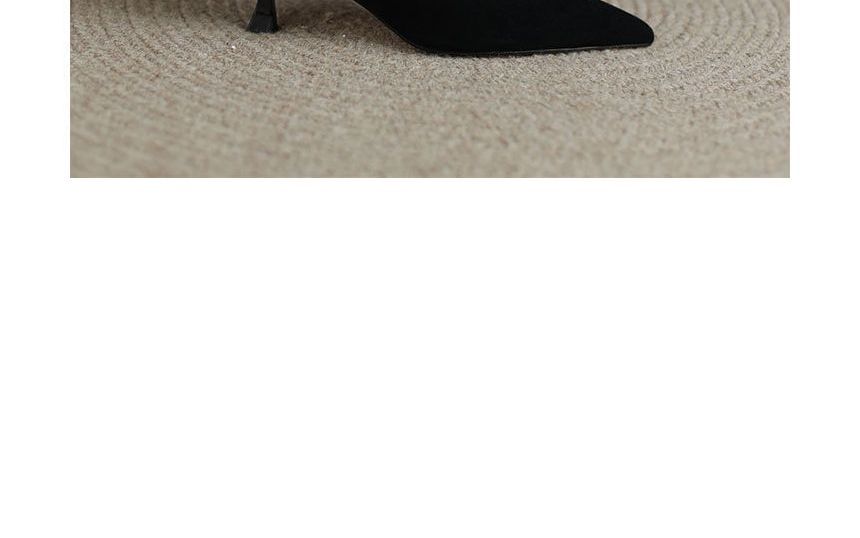 Kitten Heel Pumps Pointed