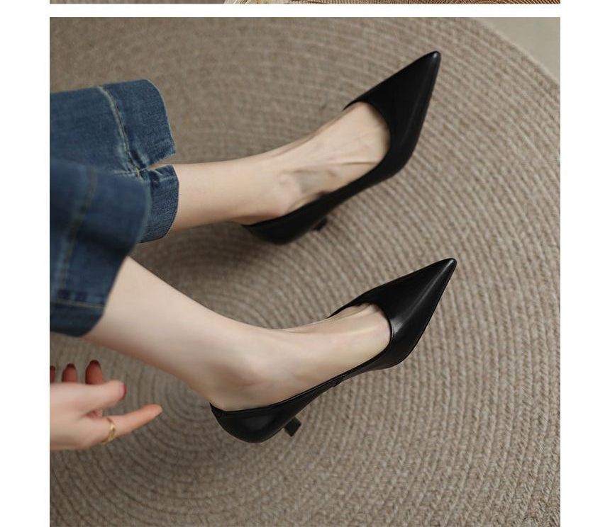 Kitten Heel Pumps Pointed