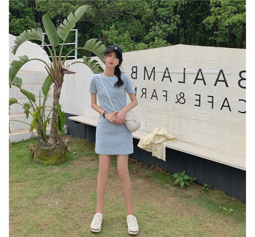 Mini Short-Sleeve Neck Plain T-Shirt Dress Round