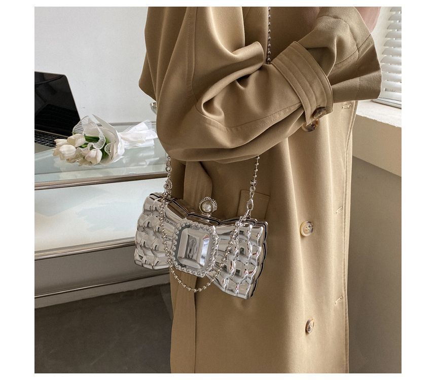 Chain Bow Crossbody Bag