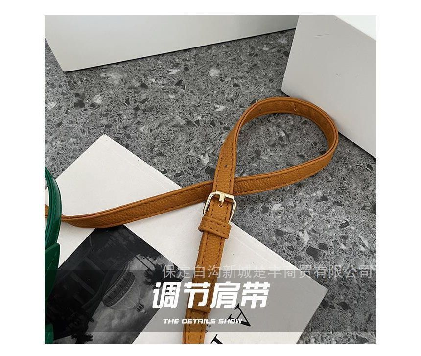 Shaped Crossbody Box Bag Pineapple