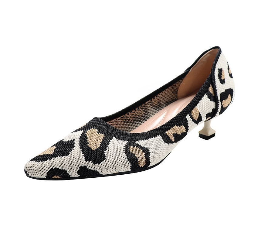 Kitten Pointy-Toe Knit Heel Pumps
