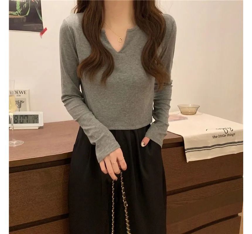 Neck Notch Plain Long-Sleeve T-Shirt