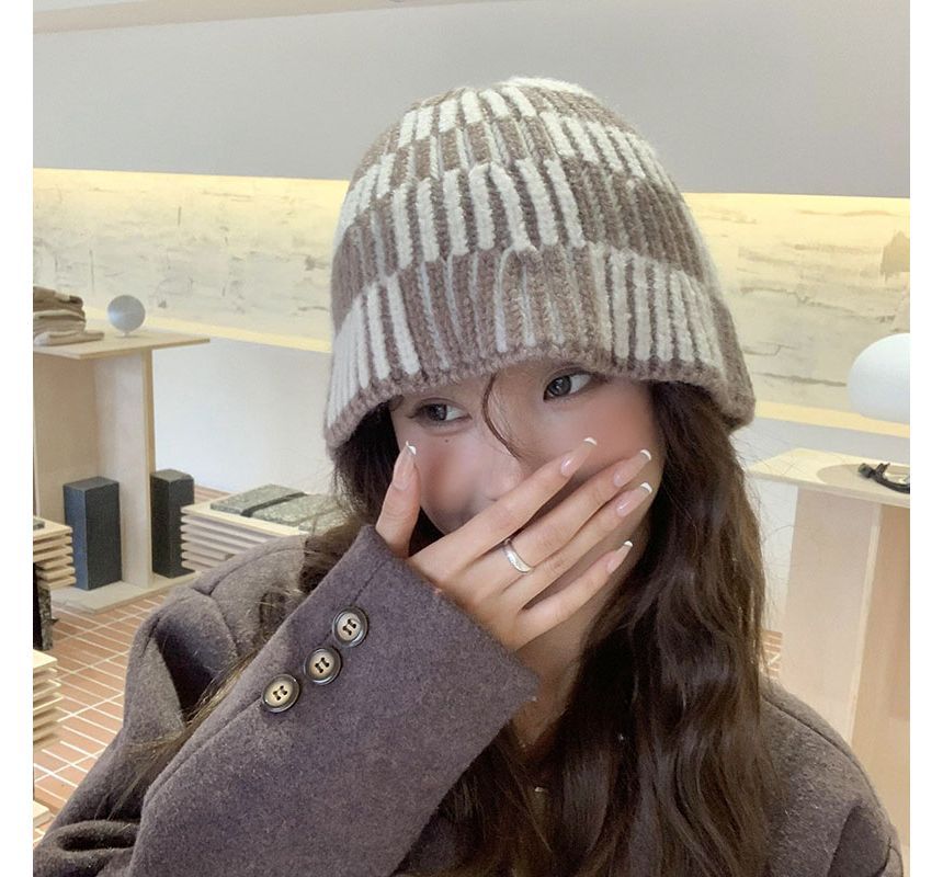 Bucket Knit Hat Striped