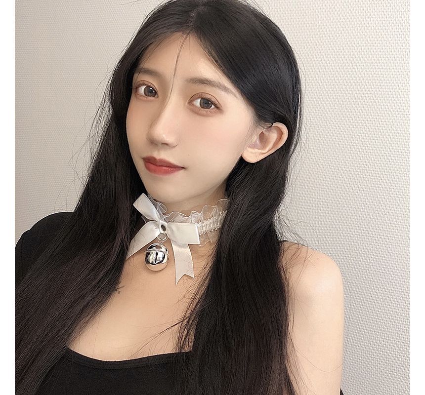 Bell Ribbon Choker