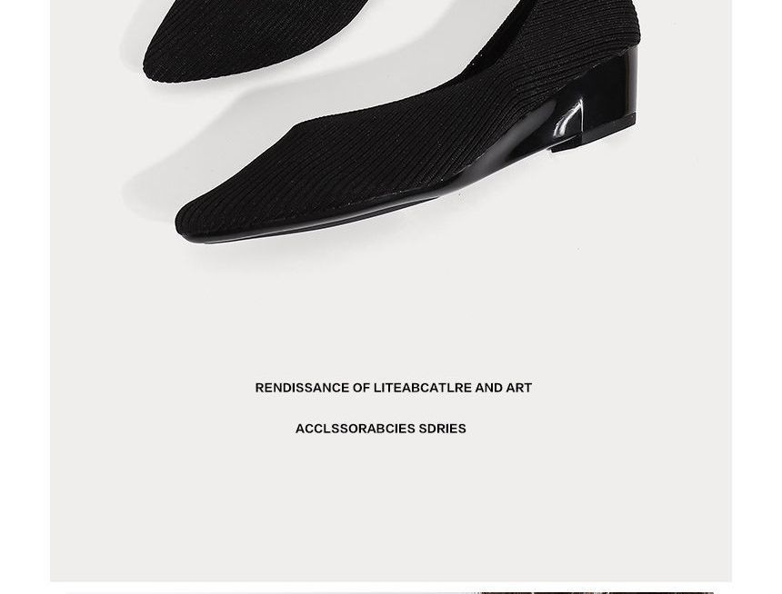 Wedge-Heel Pumps Pointed