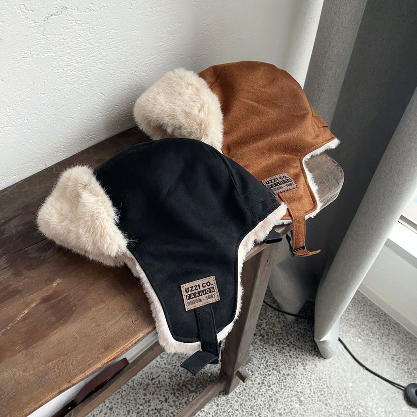 Fleece-Lined Hat Trapper