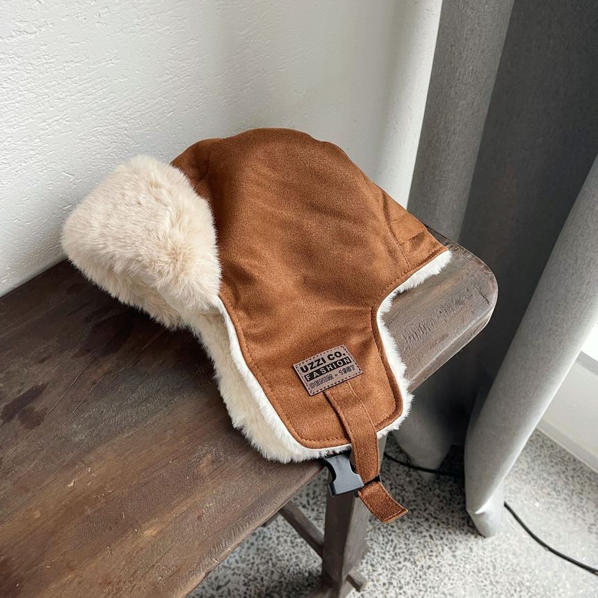 Fleece-Lined Hat Trapper