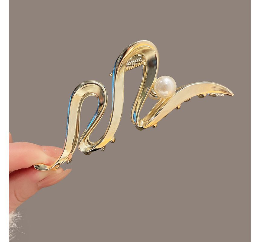 Faux Pearl Hair Claw