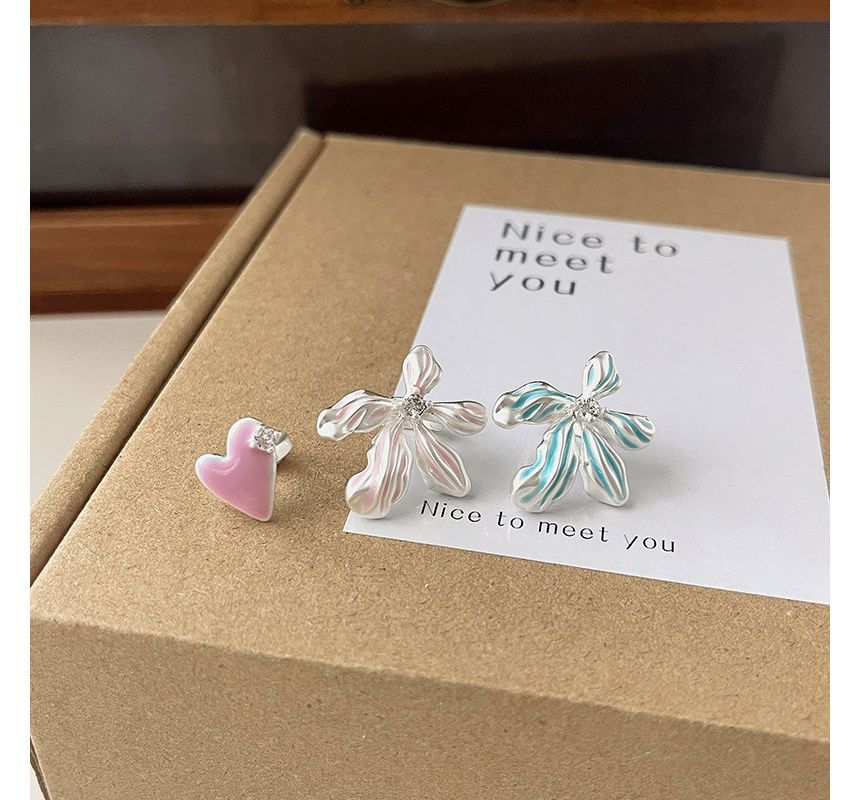 Alloy Floral Earring