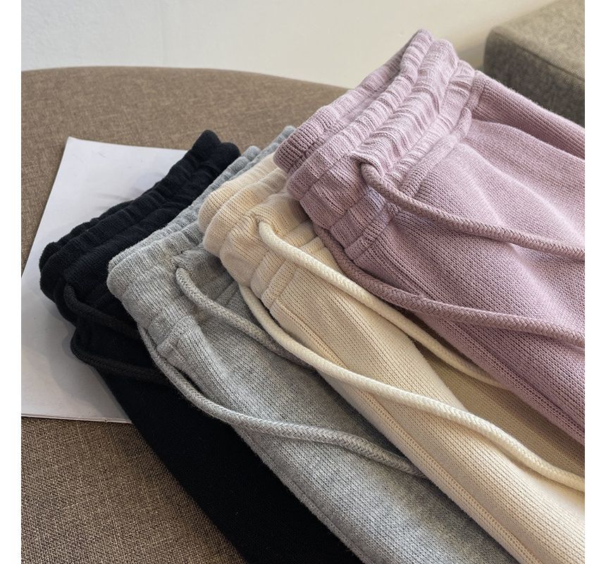 Lettering Waist Drawstring Shorts