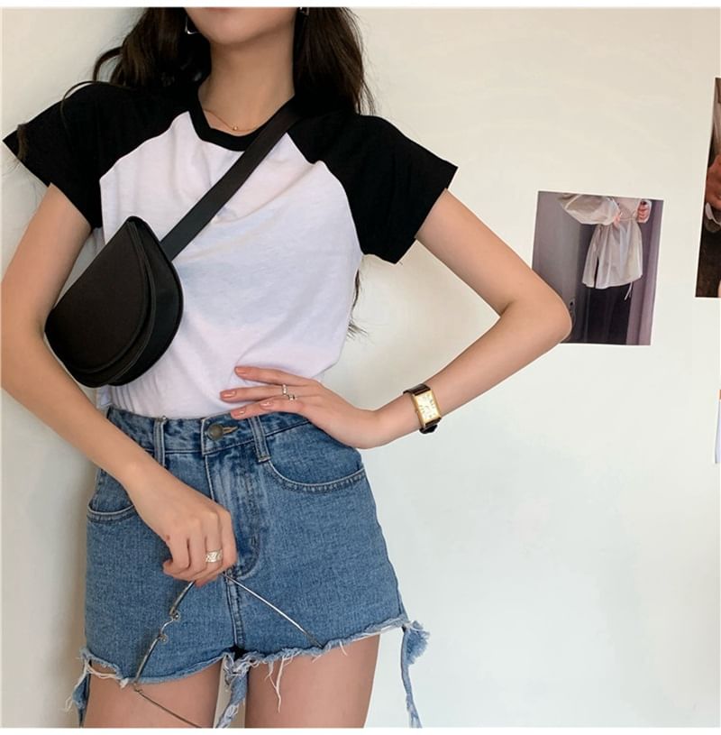 Tee Short-Sleeve Neck Round Crop Raglan