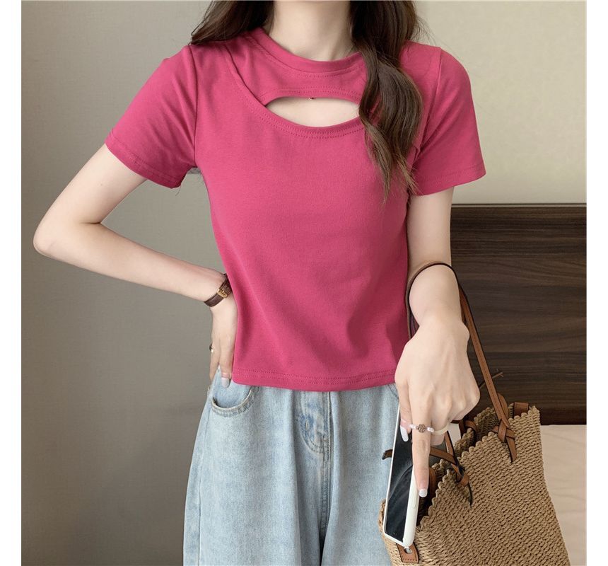 Plain Short-Sleeve Neck Cut Out T-Shirt Crew