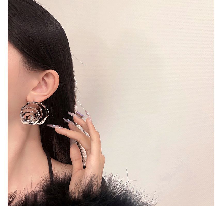 Alloy Earring Rose