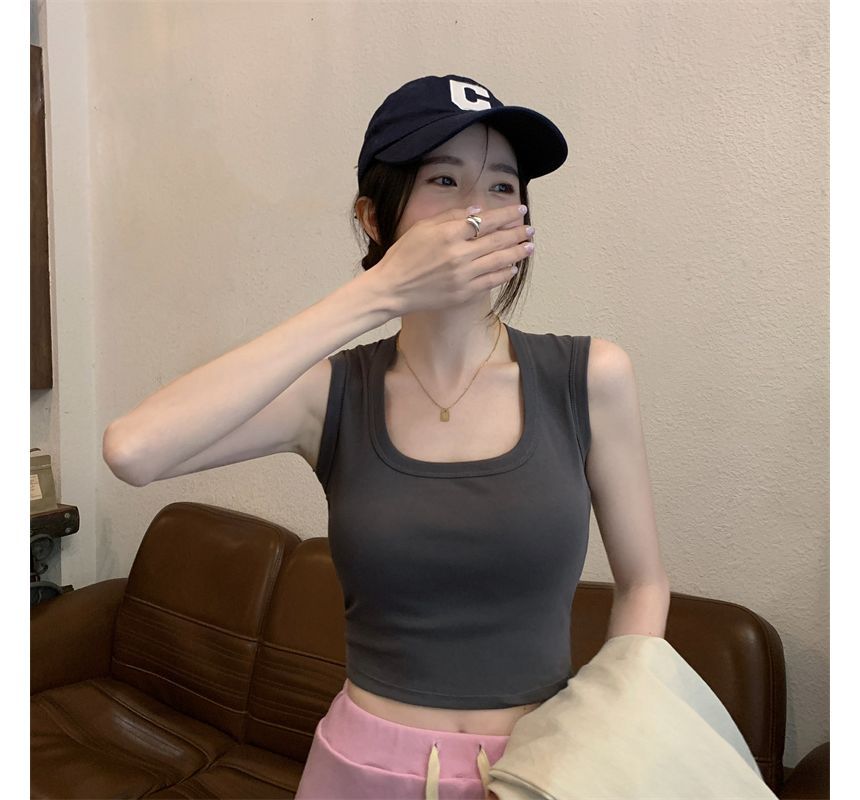 Plain Crop Tank Neck Square Top