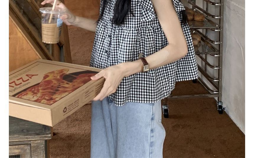 Blouse Gingham Ruffle Sleeveless