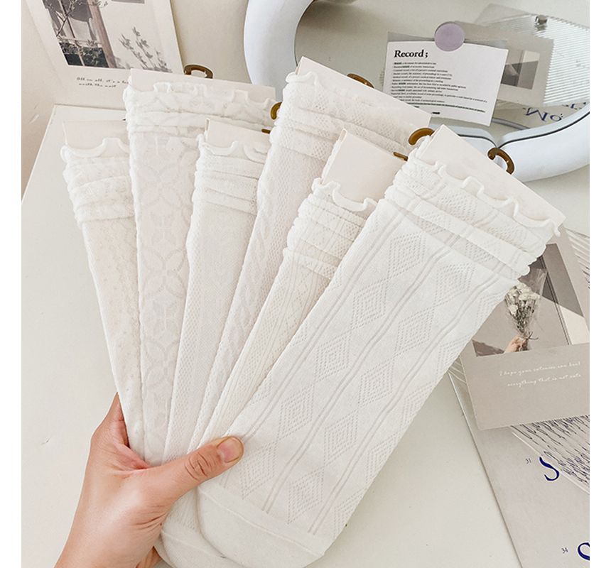 Set of 3 Pairs: Lettuce Edge Pointelle Knit Socks