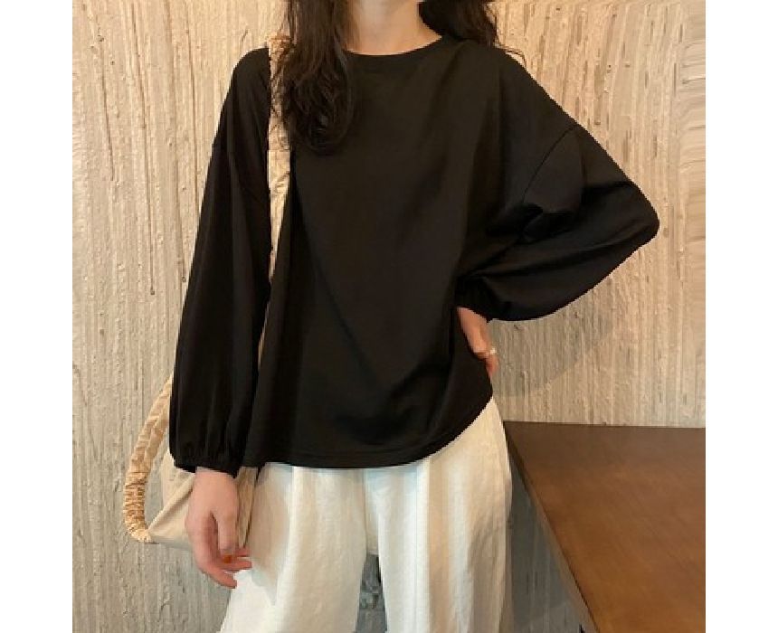 Round Sleeve Plain Balloon Tee Neck