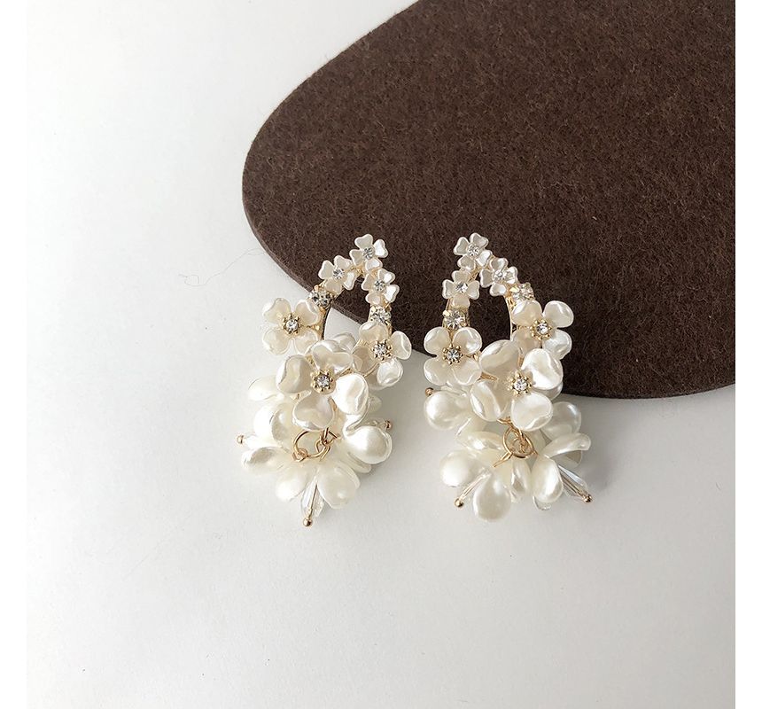 Faux Floral Fringed Alloy Earring Pearl