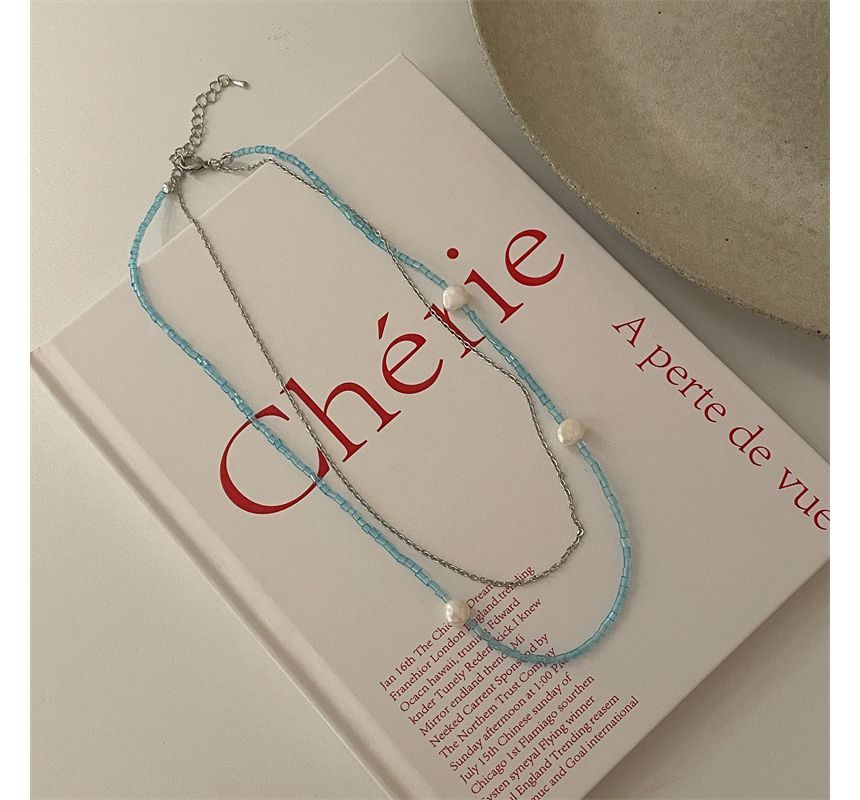 Faux Alloy Choker Pearl Layered