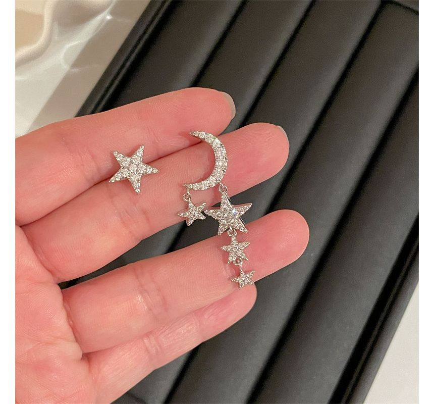 Alloy Asymmetrical Moon Fringed Star Earring