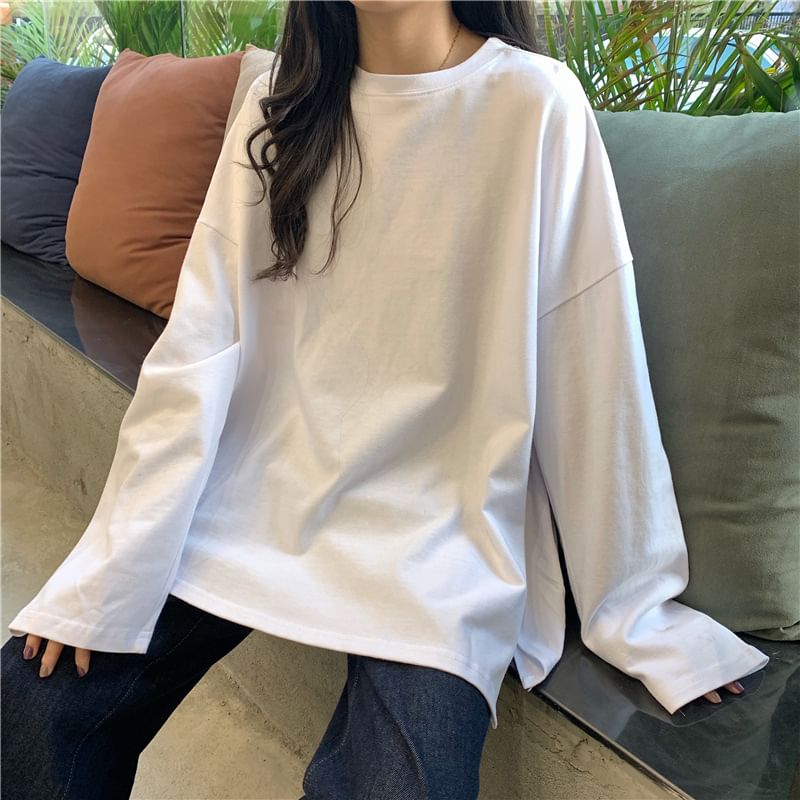Long-Sleeve Oversized Neck Plain Round Slit T-Shirt