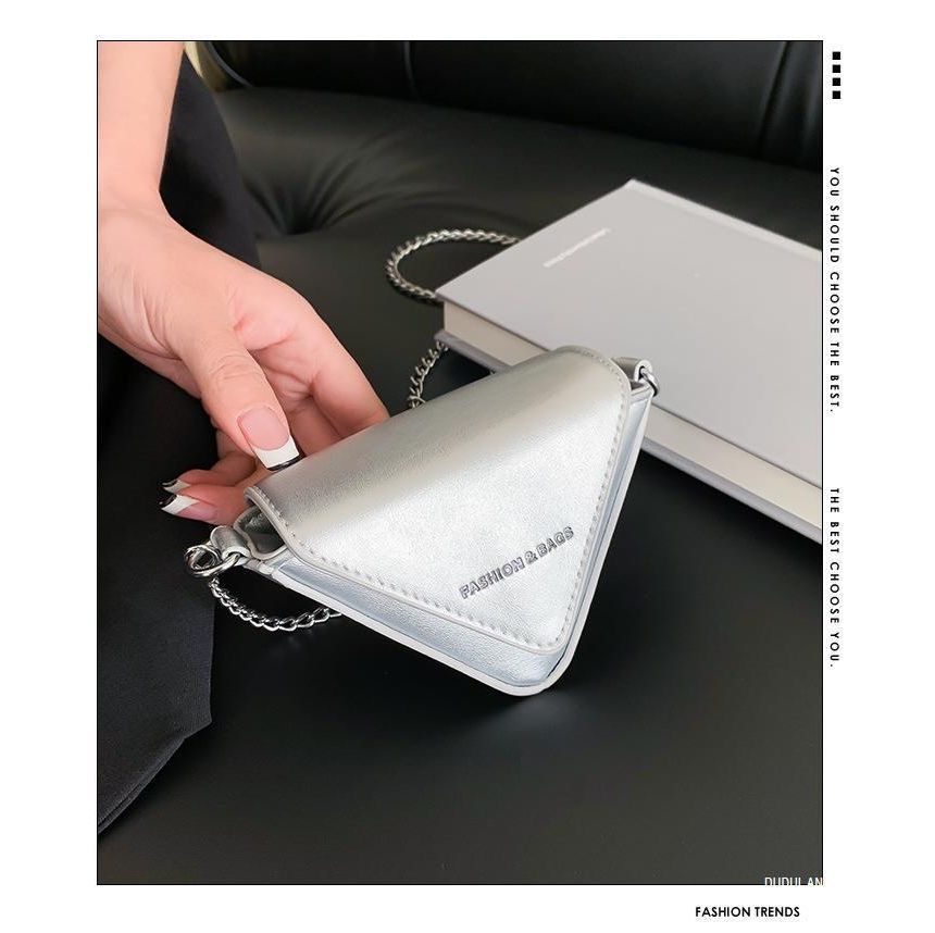 Strap Bag Triangle Chain Crossbody