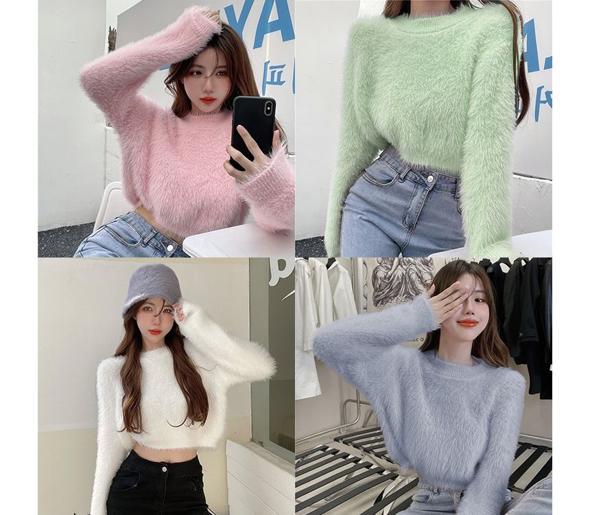 Plain Neck Sweater Round Cropped