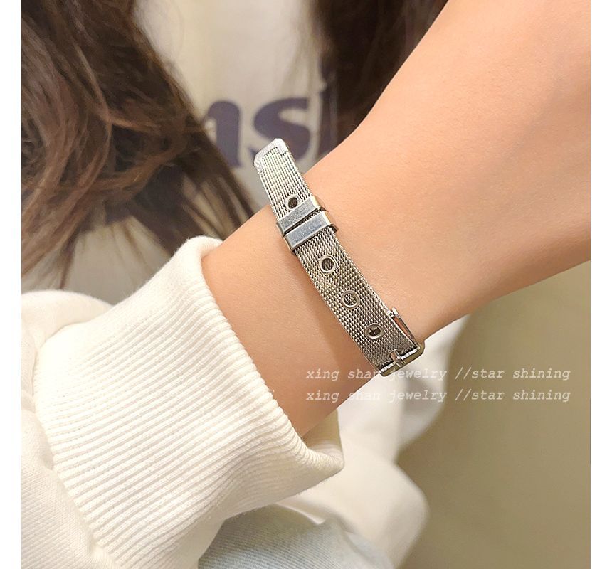 Alloy Faux Bracelet / Leather Pendant Star Buckled