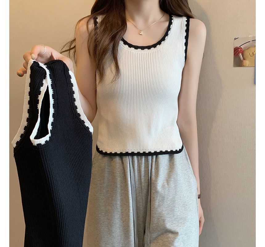 Contrast Tank Top Trim