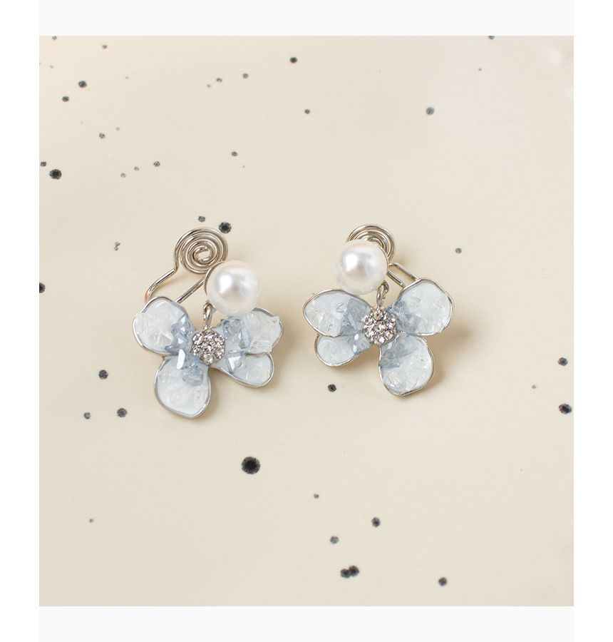 Faux Clip-On Drop Floral Pearl / Earring