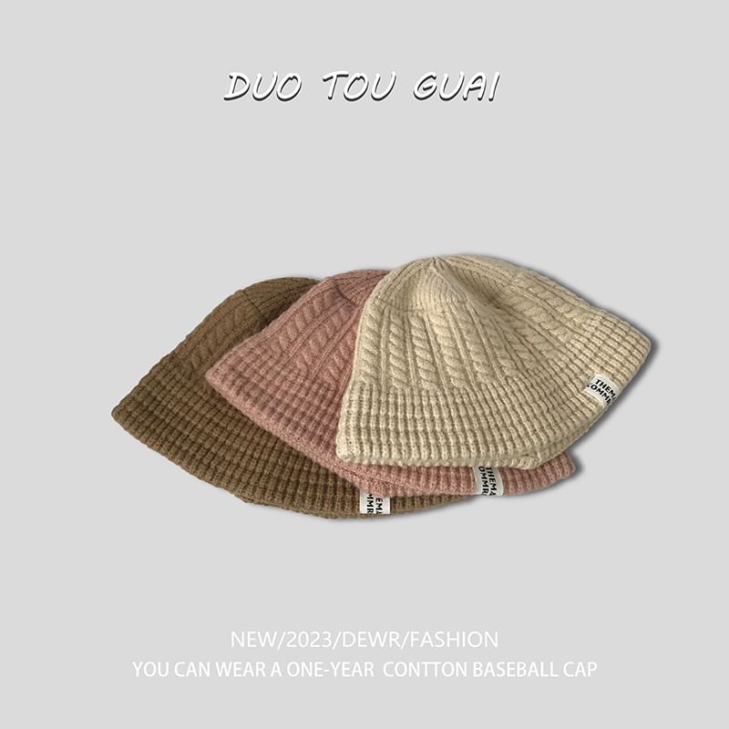 Bucket Hat Lettering Knit Applique