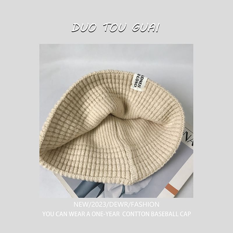 Bucket Hat Lettering Knit Applique