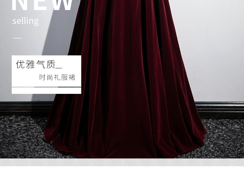 Halter Neck Velvet A-Line Evening Gown