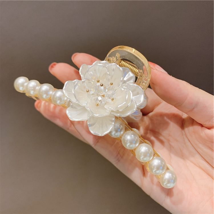 Floral Acrylic Faux Clamp Pearl Hair