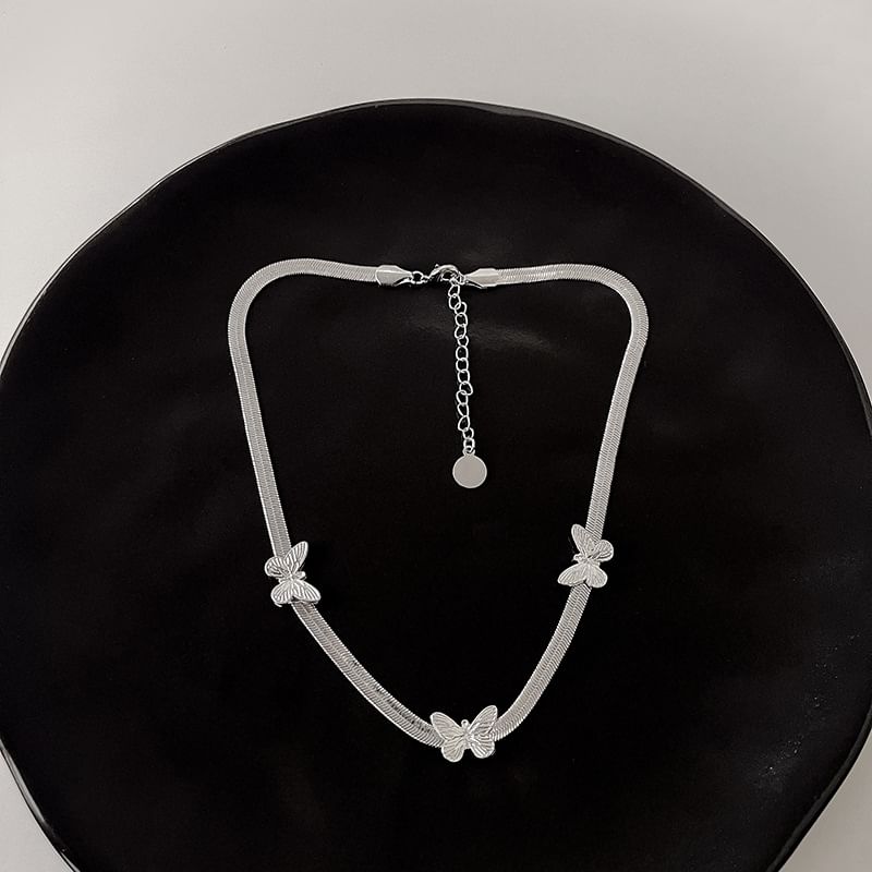 Alloy Choker Butterfly