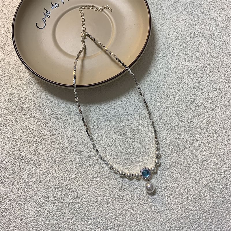 Faux Rhinestone Pendant Choker Alloy Pearl