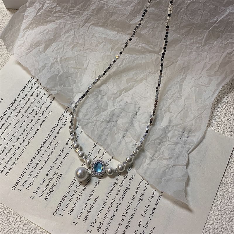 Faux Rhinestone Pendant Choker Alloy Pearl