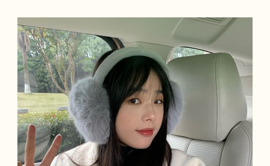 Plain Earmuffs Fluffy