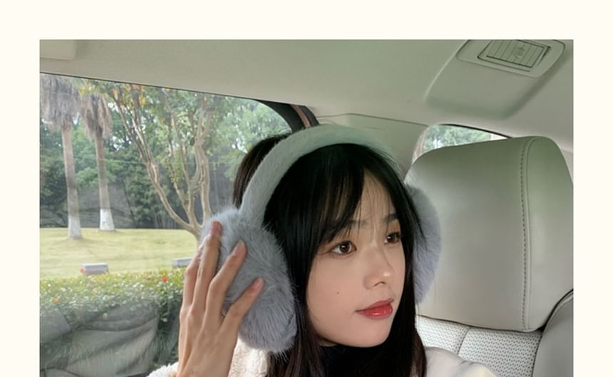 Plain Earmuffs Fluffy