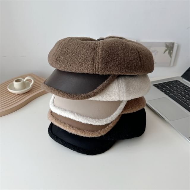 Faux Cap Leather Fleece Panel Newsboy