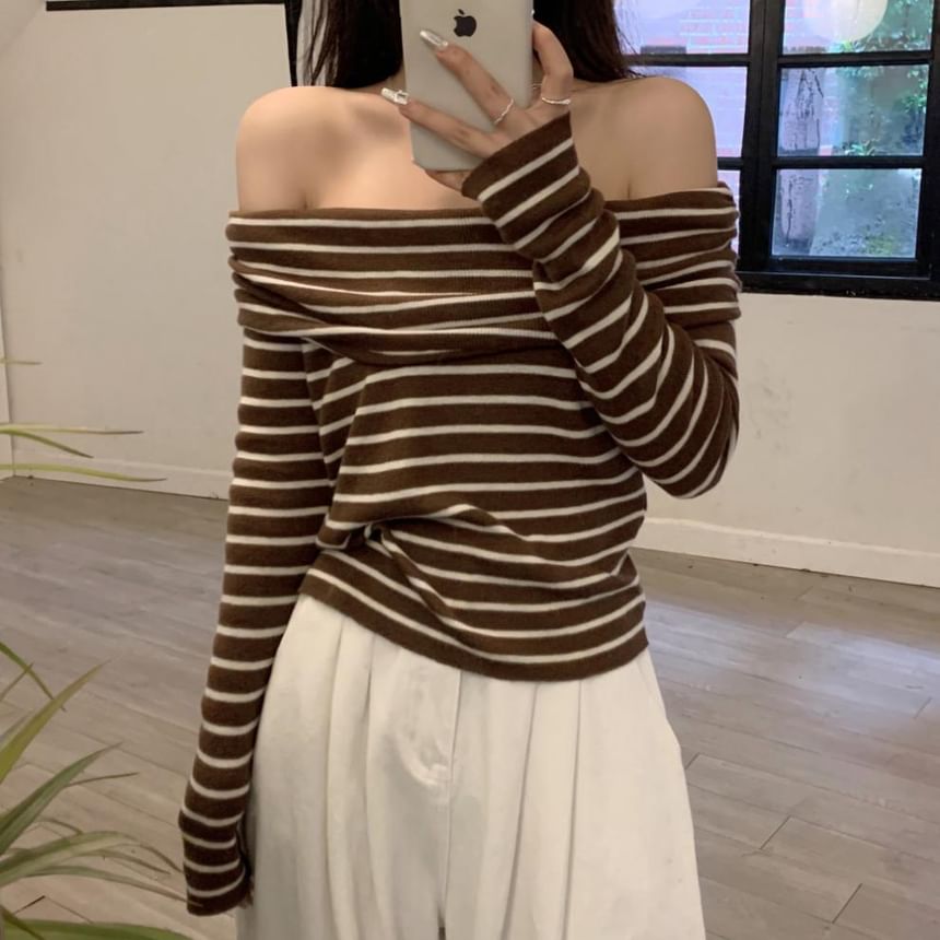 Long-Sleeve Striped Top Knit Slim-Fit