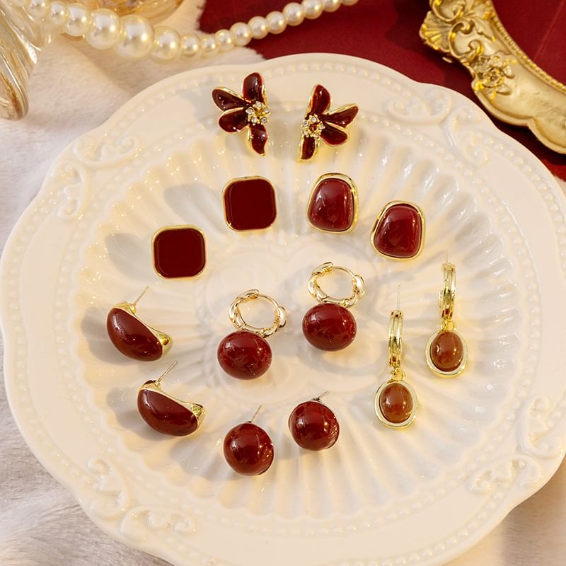 Glaze Alloy Stud Earring