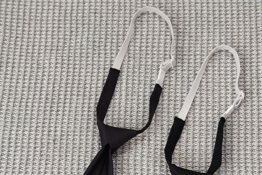 Plain Pre-Tied Necktie