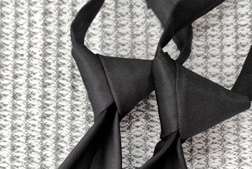 Plain Pre-Tied Necktie