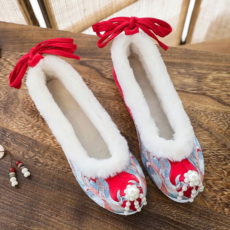 Embroidered Fluffy Hanfu Flats