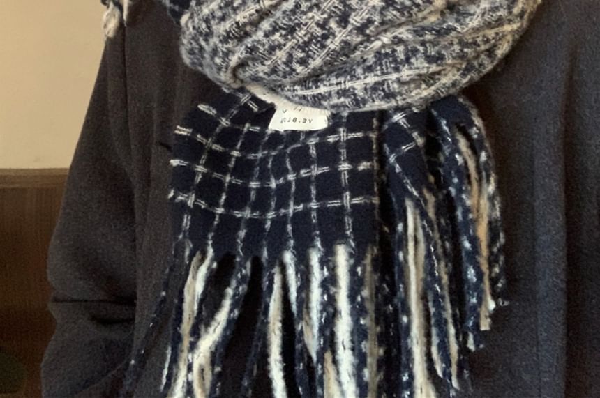 Plaid Scarf Fringe