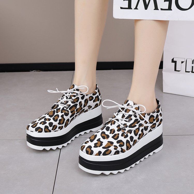Lace-Up Print Platform Shoes Leopard